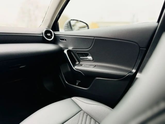 Mercedes-Benz A 180 Progressive