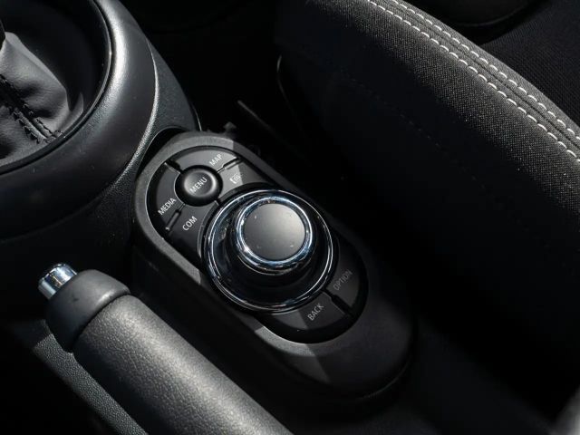 MINI Cooper John Cooper Works