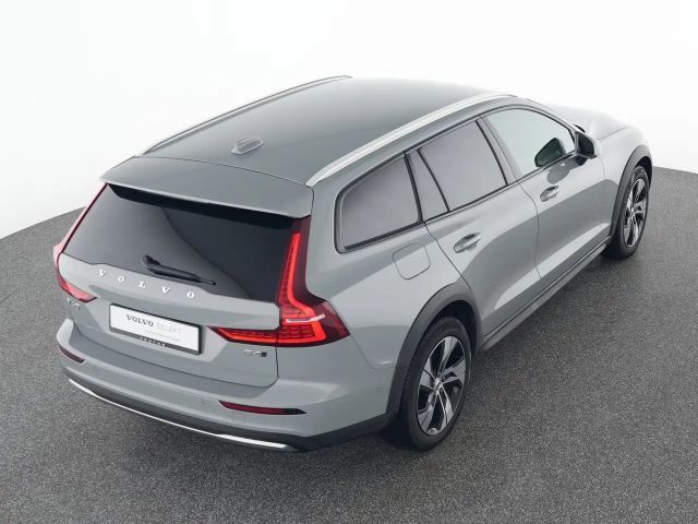 Volvo V60 AWD Plus