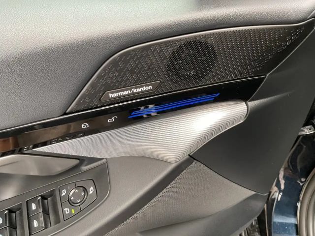 BMW 520 520i M-Sport Sedan