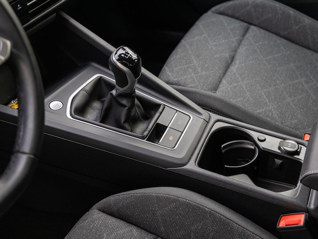 Volkswagen Golf 1.5 TSI Golf VIII Pro