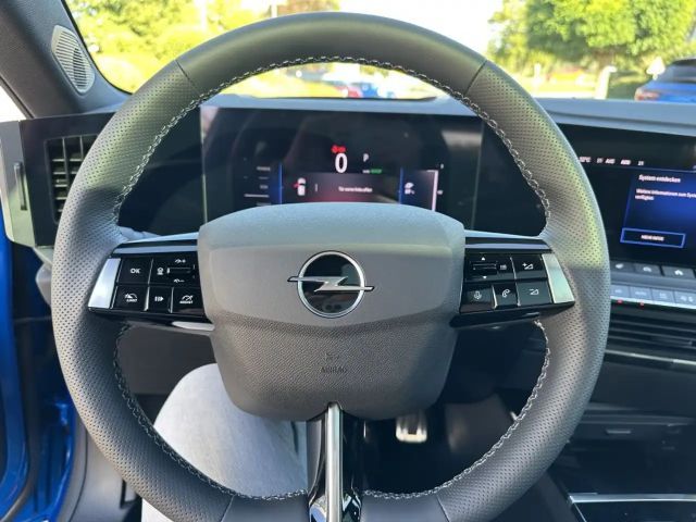 Opel Astra GS-Line Grand Sport