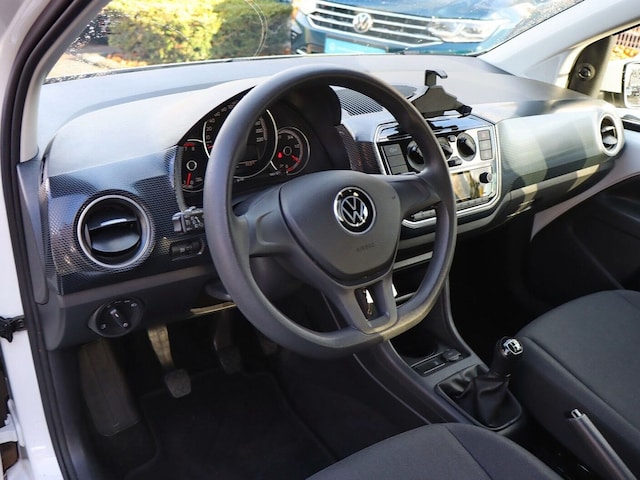 Volkswagen up! Move Move up!