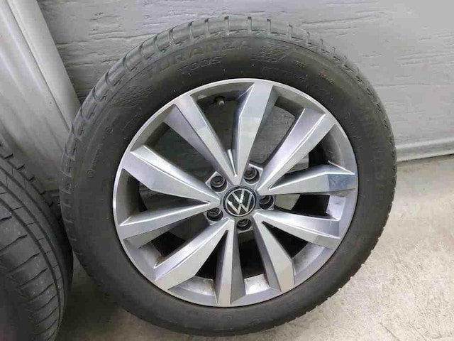 Volkswagen T-Roc 1.0 TSI