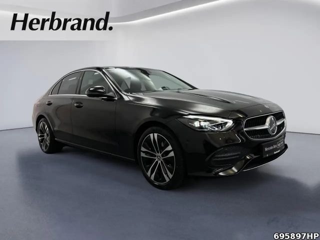Mercedes-Benz C 200 AVANTGARDE Sedan