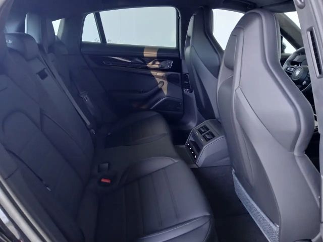 Porsche Panamera E-Hybrid Turbo