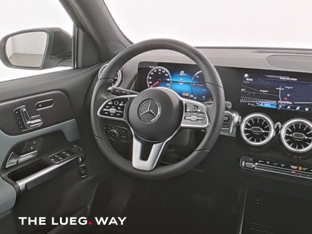 Mercedes-Benz EQB 250