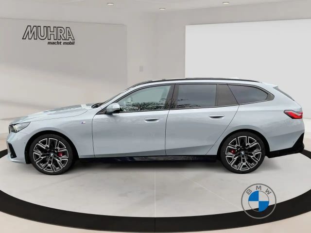 BMW 540 540d M-Sport Touring xDrive