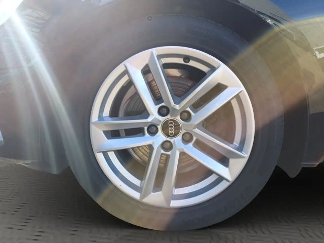 Audi A4 35 TFSI Avant S-Line S-Tronic