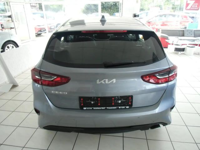 Kia Ceed Edition 7 Emotion GDi
