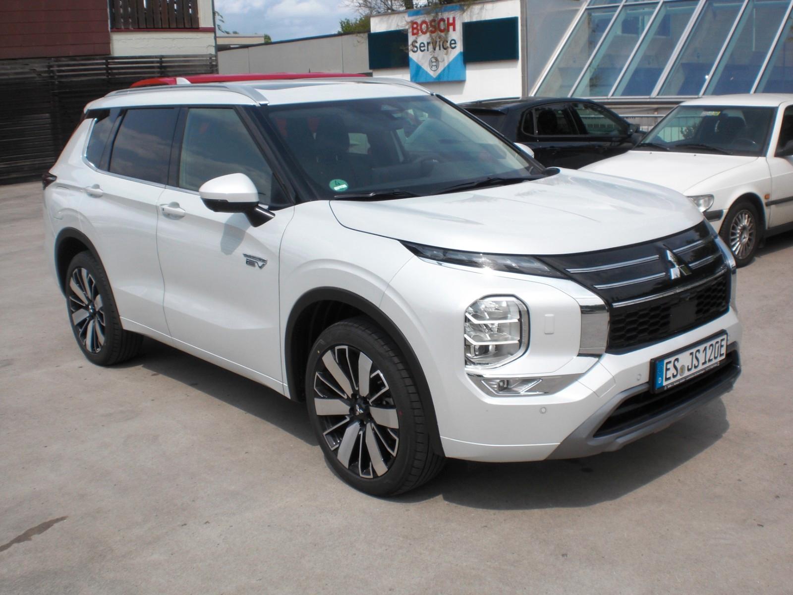 Mitsubishi Outlander PHEV