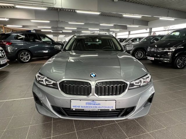 BMW 320 320d Touring xDrive