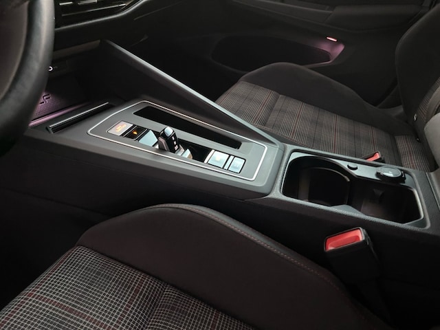 Volkswagen Golf 2.0 TSI DSG GTI