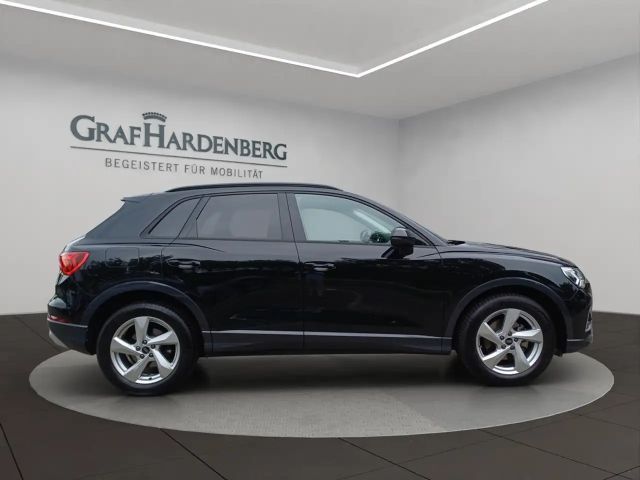 Audi Q3 35 TFSI S-Tronic