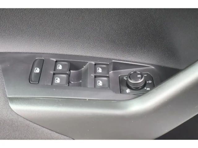 Volkswagen Taigo 1.0 TSI DSG Life