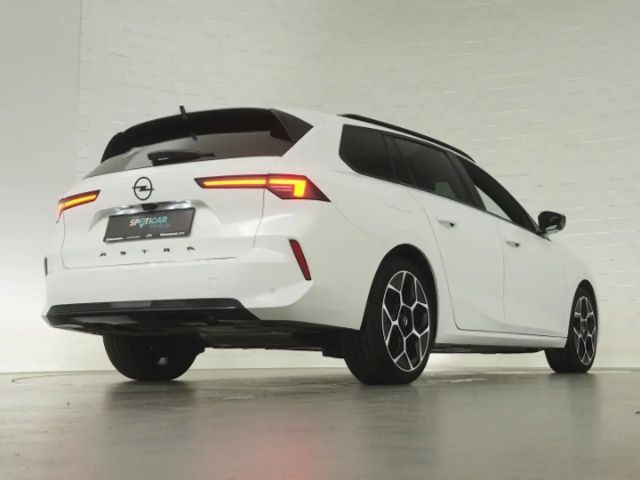 Opel Astra Sports Tourer Ultimate