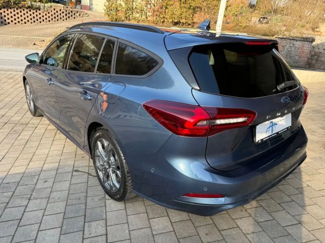 Ford Focus ST Line Wagon