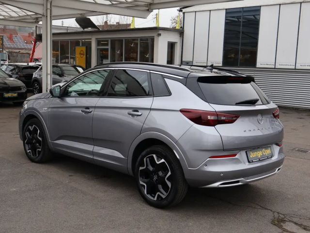 Opel Grandland X 1.2 Turbo Turbo Ultimate