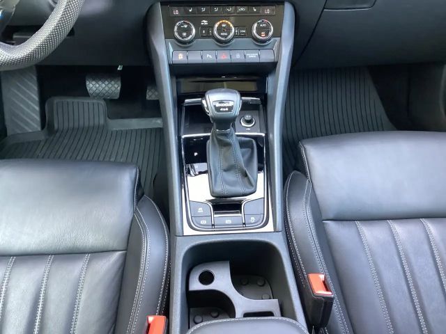 Skoda Karoq 4x4 Style Style