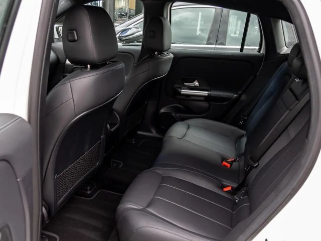 Mercedes-Benz EQA 350 4MATIC Progressive