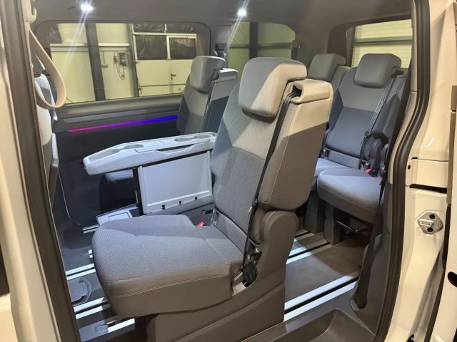 Volkswagen Multivan Life T7