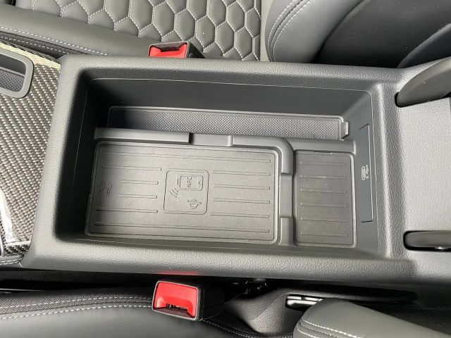 Audi RS4 Avant Quattro