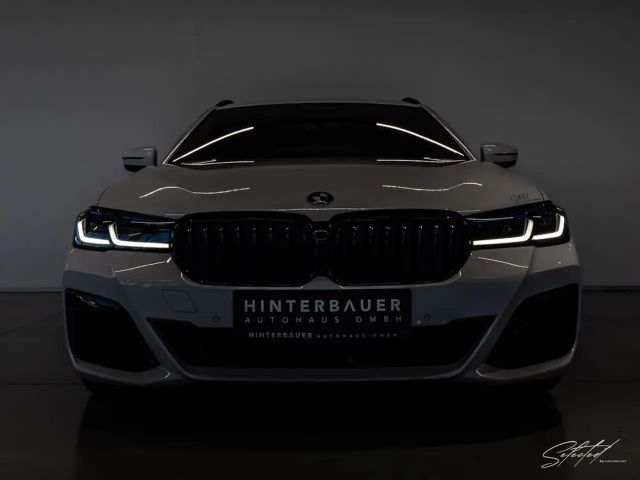 BMW 530 530d M-Sport Touring