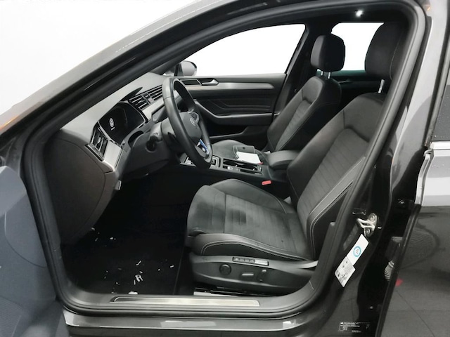 Volkswagen Passat GTE Variant