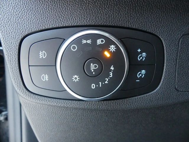 Ford Focus Titanium Wagon