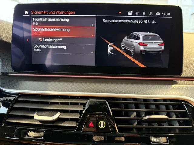 BMW 530 530i M-Sport Touring xDrive