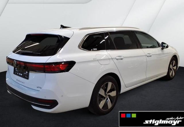 Volkswagen Passat 1.5 eTSI Business DSG Variant