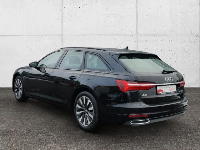 Audi A6 50 TFSI Avant Hybride Quattro