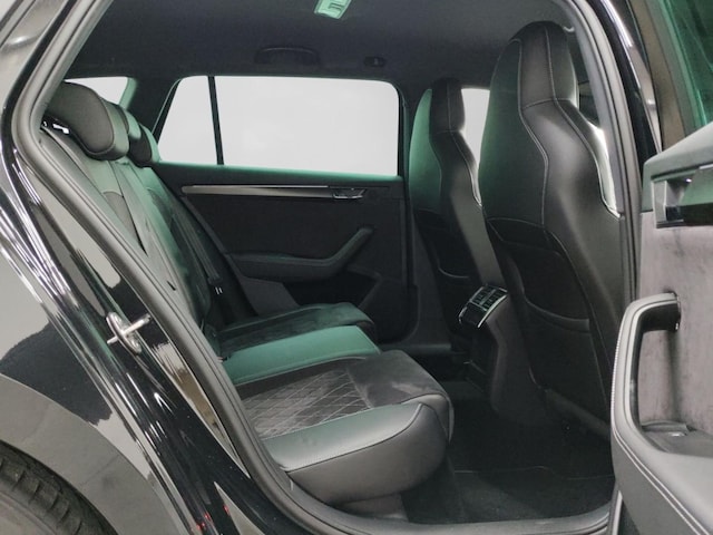 Skoda Superb Combi Sportline iV