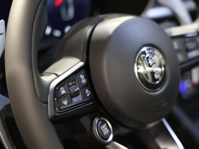 Alfa Romeo Stelvio AT8 Q4 Veloce