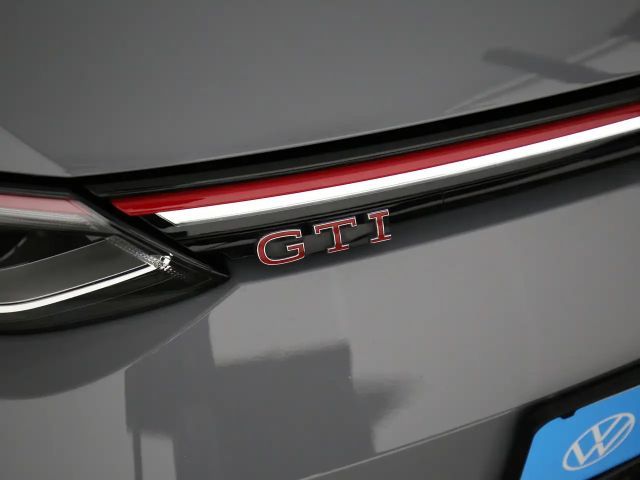 Volkswagen Golf 2.0 TSI DSG GTI Golf VIII