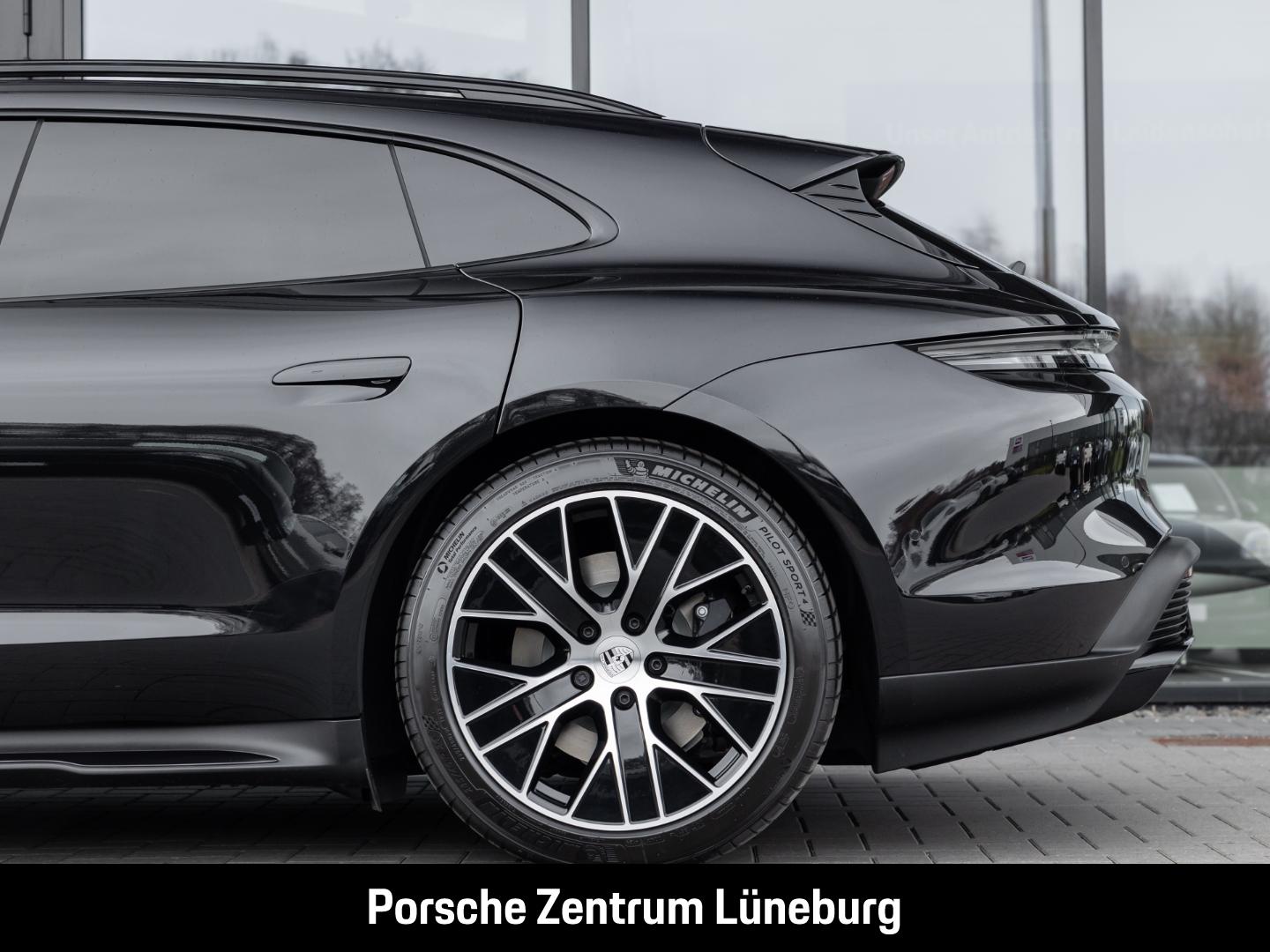 Porsche Taycan Sport Turismo