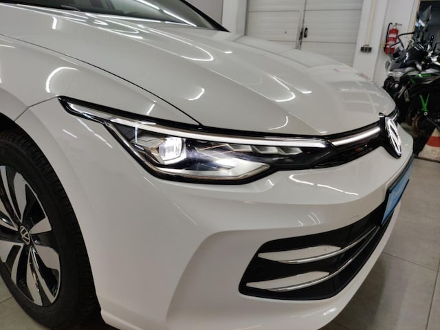 Volkswagen Golf 1.5 TSI Plus