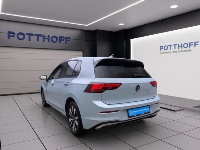 Volkswagen Golf 1.5 eTSI DSG