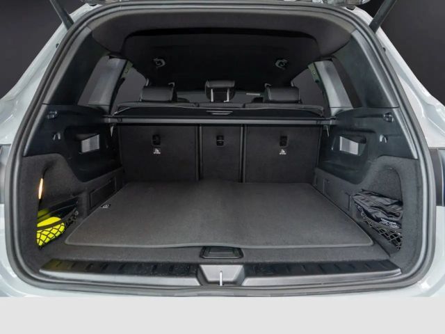 Mercedes-Benz GLB 180 ACC AUT Kam. KlimaA LED LM Navi PDC SHZ