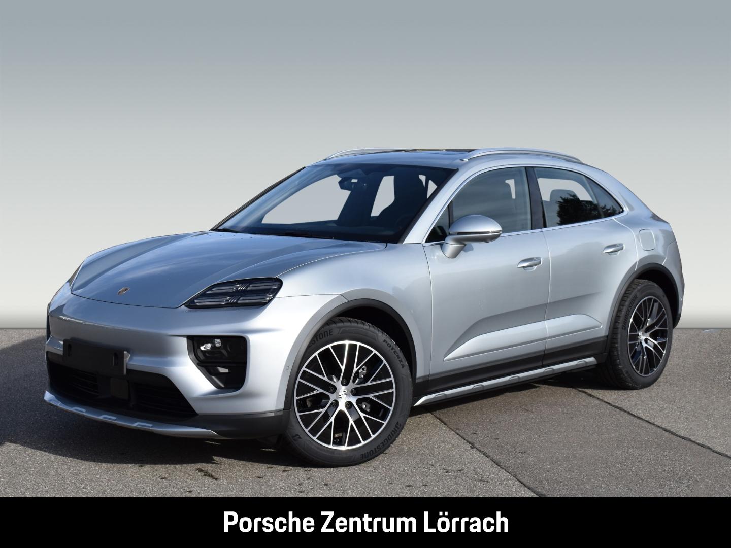 Porsche Macan 4