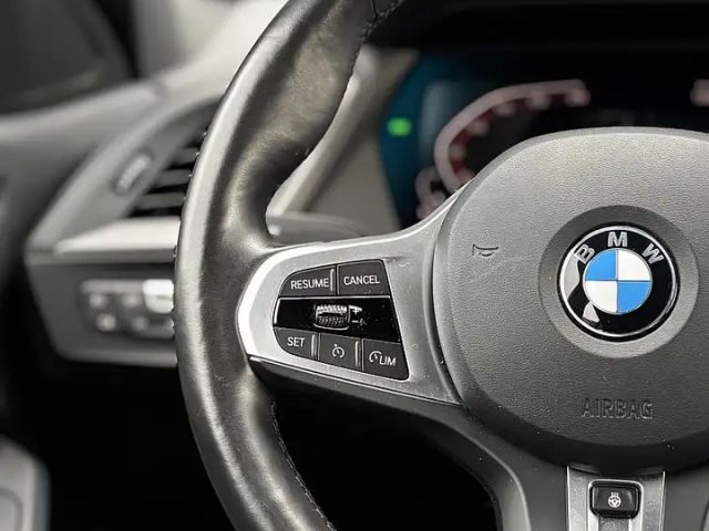 BMW 118 118i M-Sport Sedan