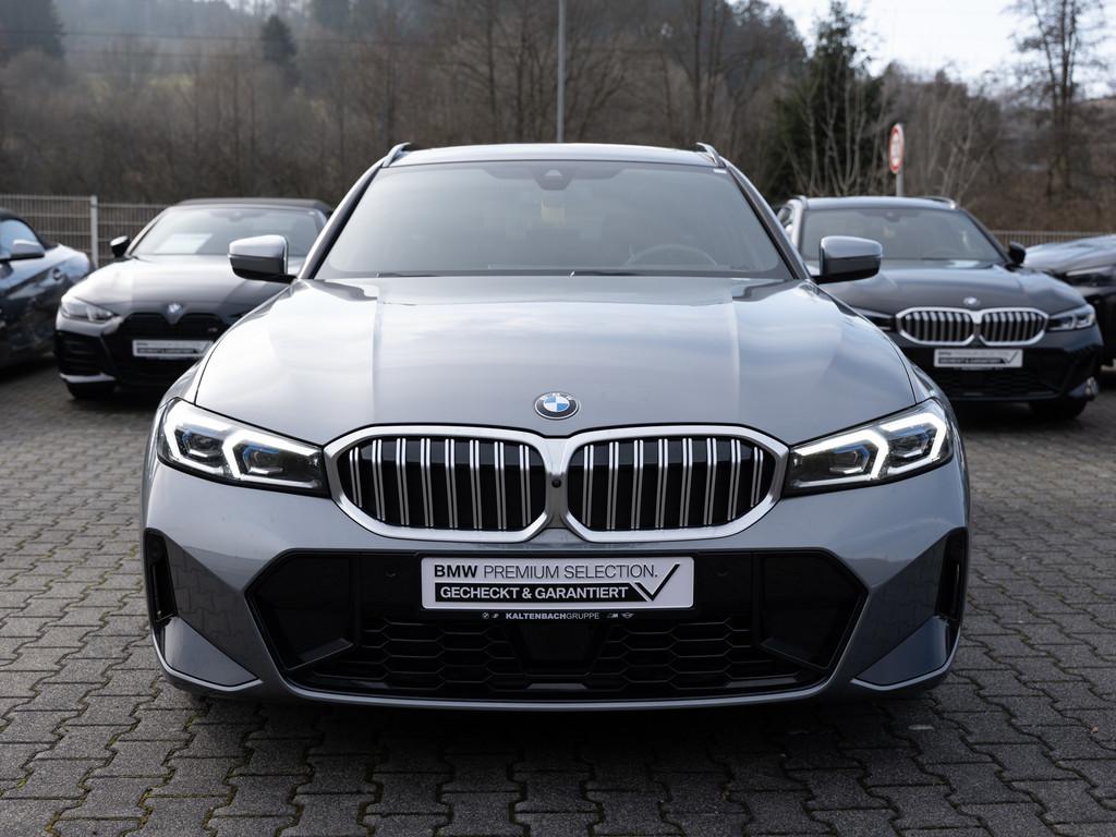 BMW 330 330d M-Sport Touring xDrive