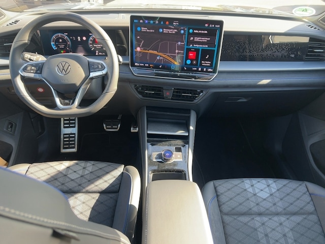 Volkswagen Tayron TDI 4M AHK Standhzg Pano Navi 360°