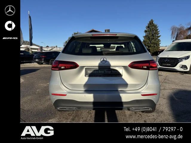 Mercedes-Benz B 180 Progressive