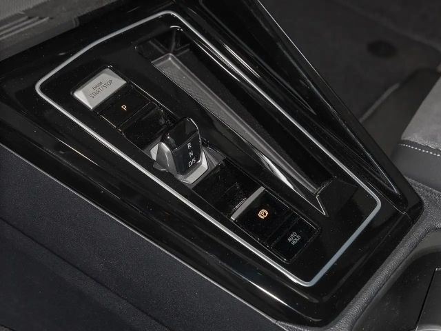 Volkswagen Golf 1.5 eTSI DSG Style