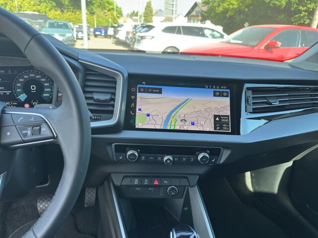 Audi A1 30 TFSI Allstreet S-Tronic