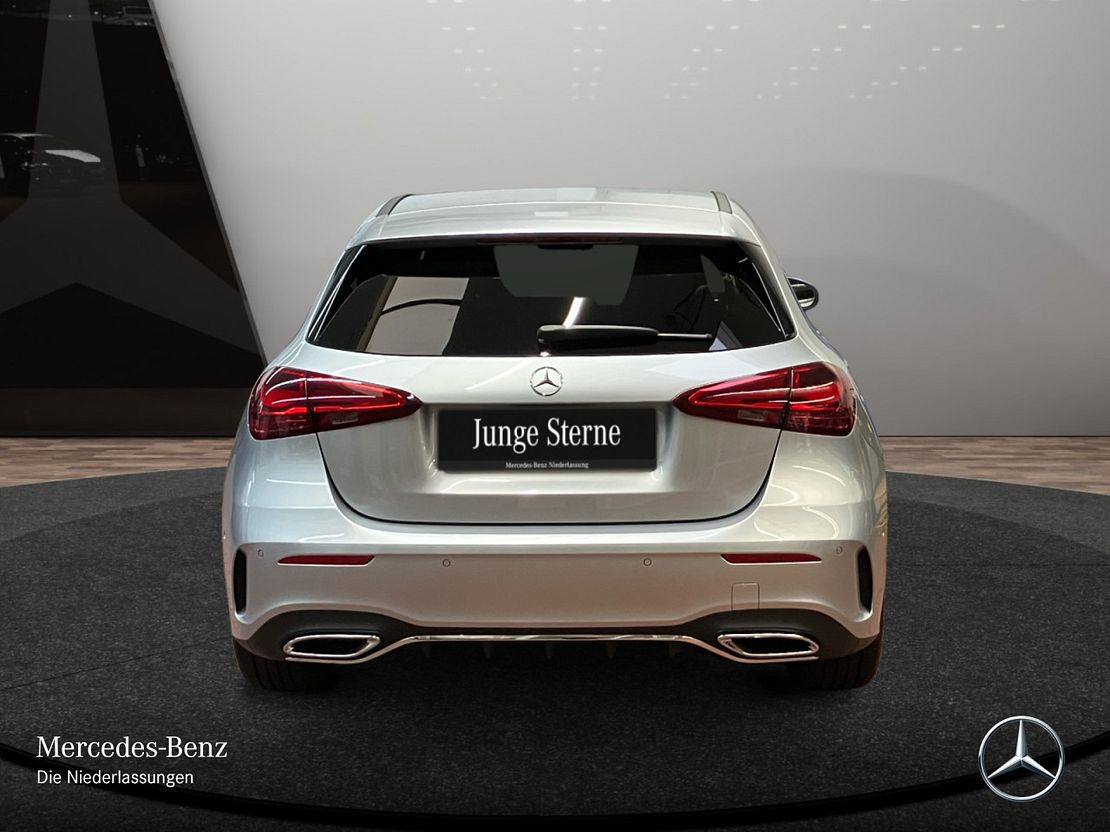 Mercedes-Benz A 250 4MATIC AMG Line
