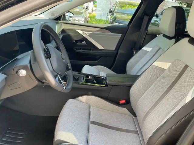 Opel Astra 1.2 Turbo Elegance Turbo