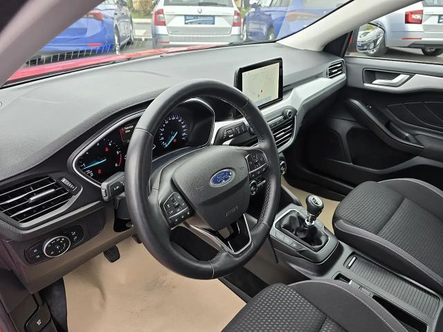 Ford Focus Cool & Connect