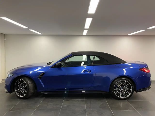 BMW M4 Cabrio Competition xDrive